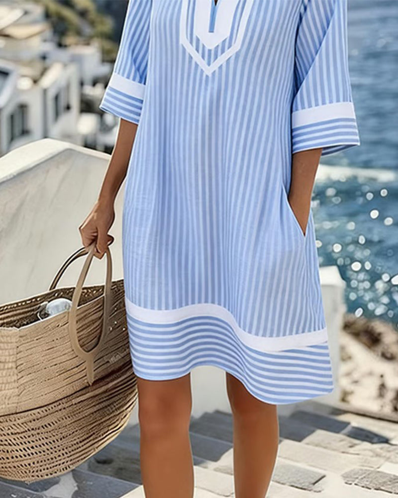 Klara | Vestido ligero a rayas con escote en V