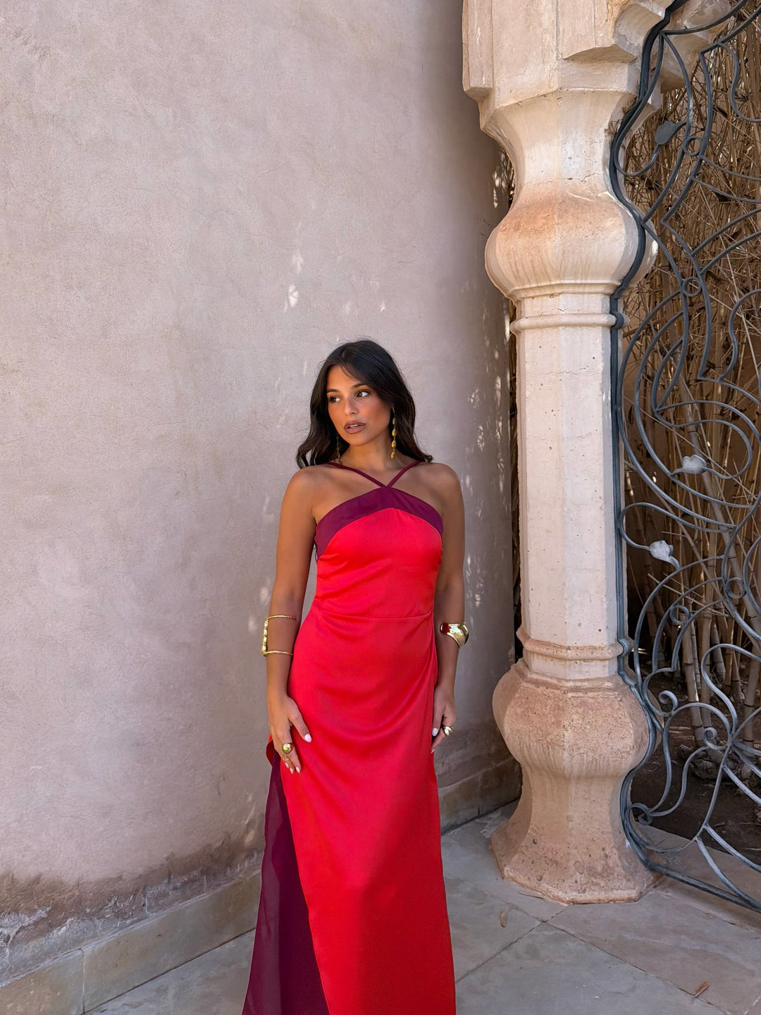 Oasis Dress in Red - Shipping 15/06 to 19/06
