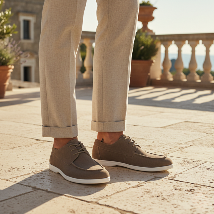 Zapatos de gamuza con cordones de lujo