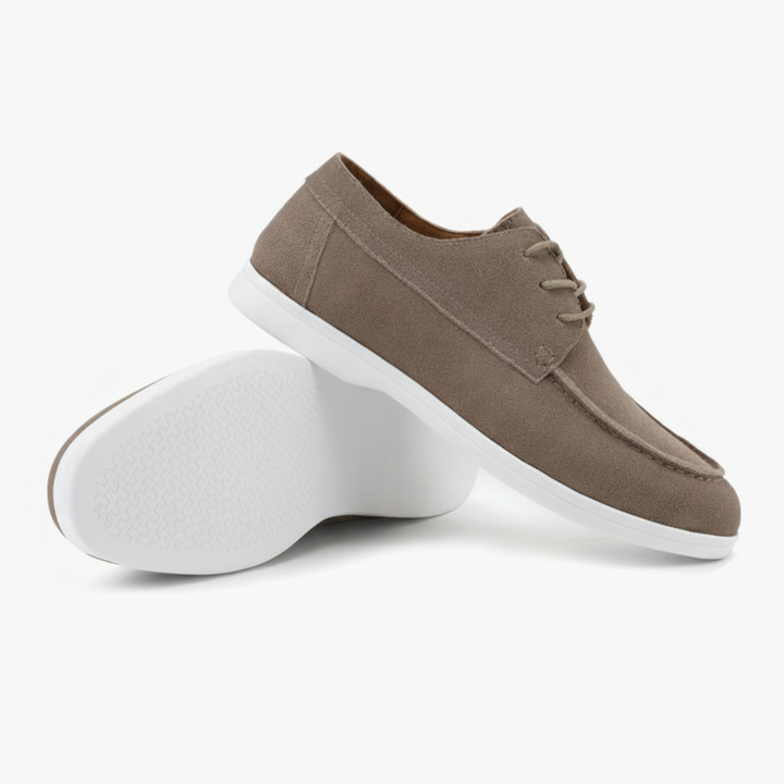 Zapatos de gamuza con cordones de lujo