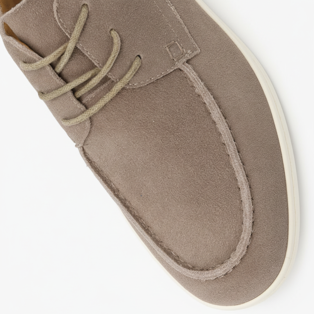 Zapatos de gamuza con cordones de lujo