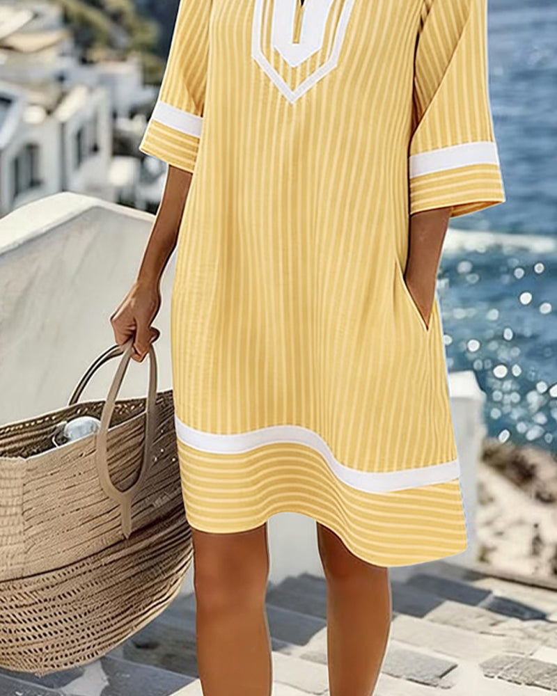 Klara | Vestido ligero a rayas con escote en V